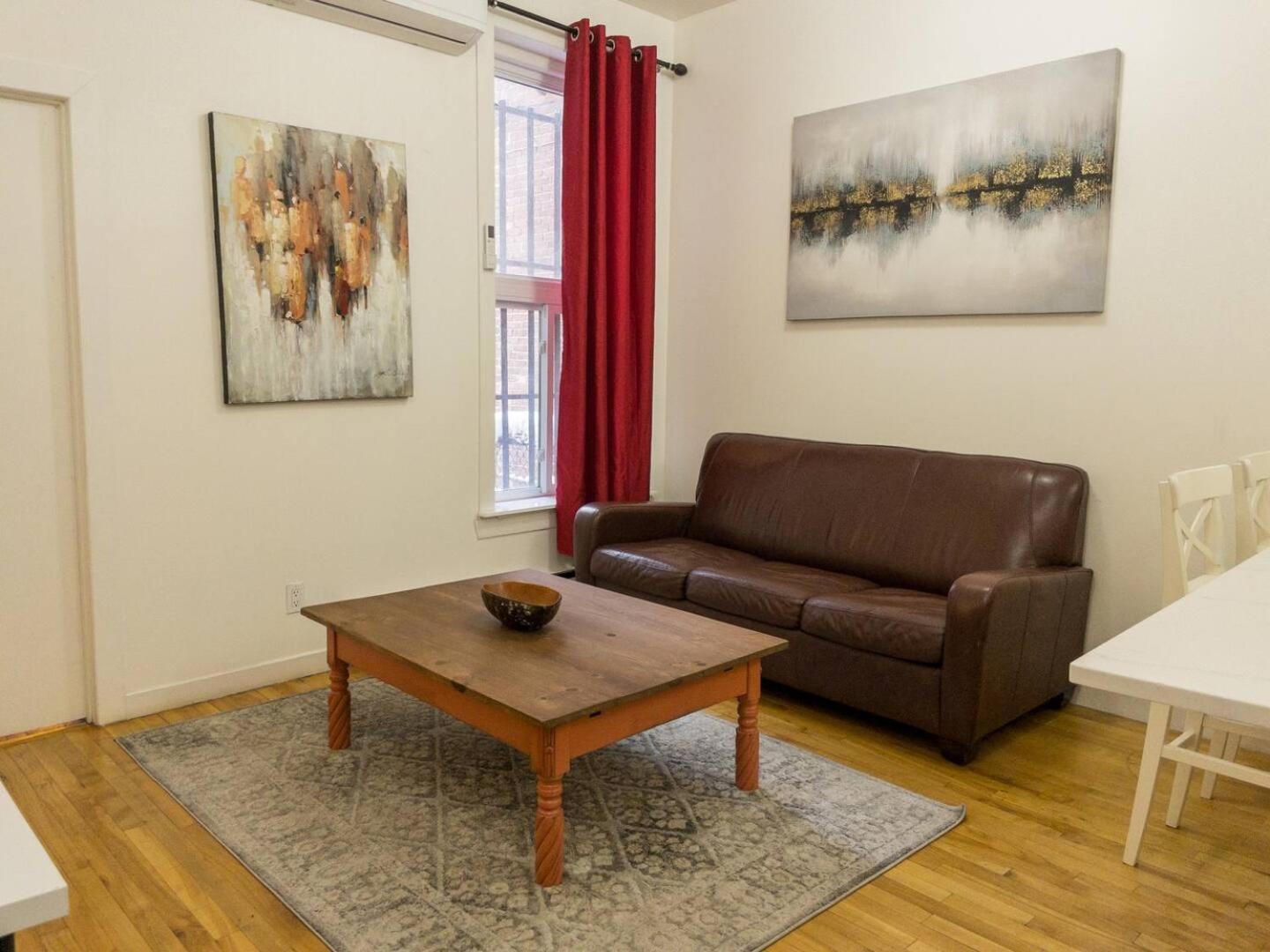 Heart Of Mtr For Memorable Experience 7Minmetro 2 Backyard Fully Equipped Villa Montreal Bagian luar foto